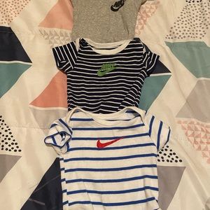 Baby onesies war one time.